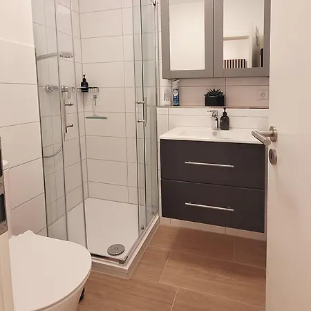 Mh Cosy Zentral Im Ort 10 Min Zum Chiemsee