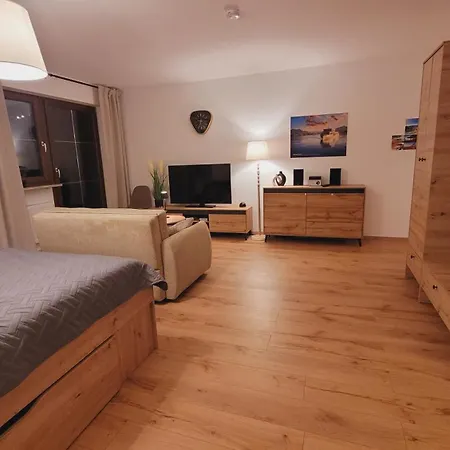 Mh Cosy Zentral Im Ort 10 Min Zum Chiemsee *